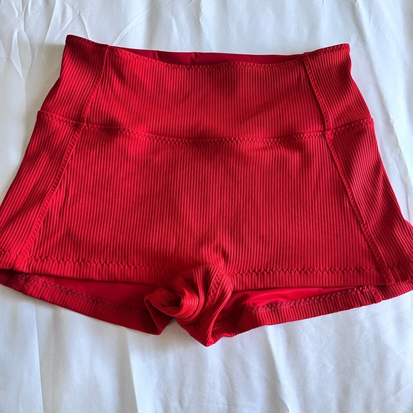 Fabletics Vibrant Red Ribbed Short - Picture 2 of 5